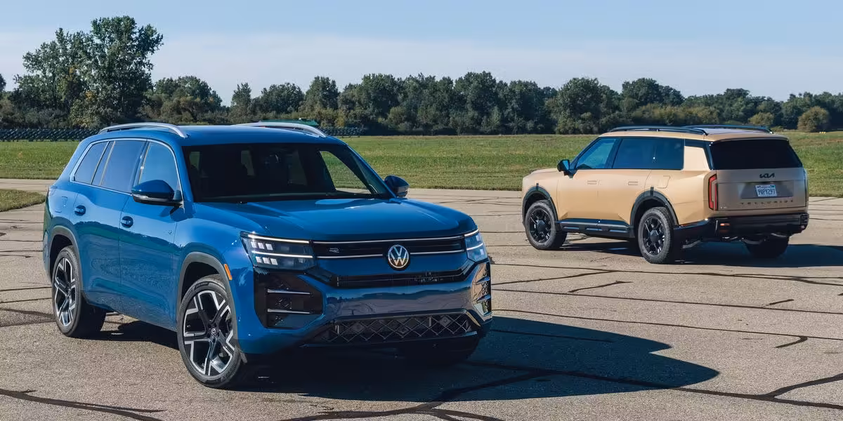 2027 Kia Telluride X-Pro SX Prestige AWD vs. Volkswagen Atlas SEL Premium R-Line 4Motion Comparison Test