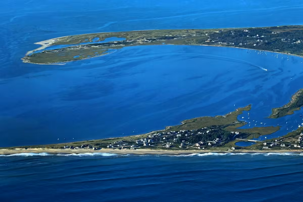 6 People Remain Missing After Debris of Medical Plane Traveling from Bermuda to Boston Found off the Coast of Nantucket