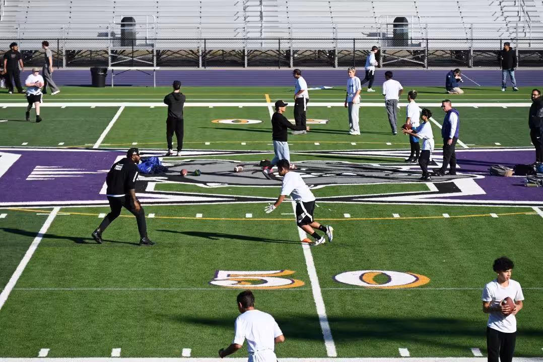 Amazon, Seahawks merge football, technology at Hermiston High School