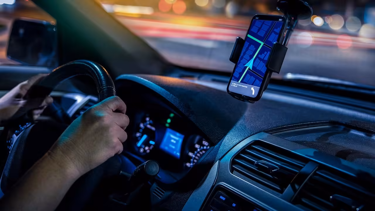 An Uber passenger's late-night scare highlights ride-hailing safety tips