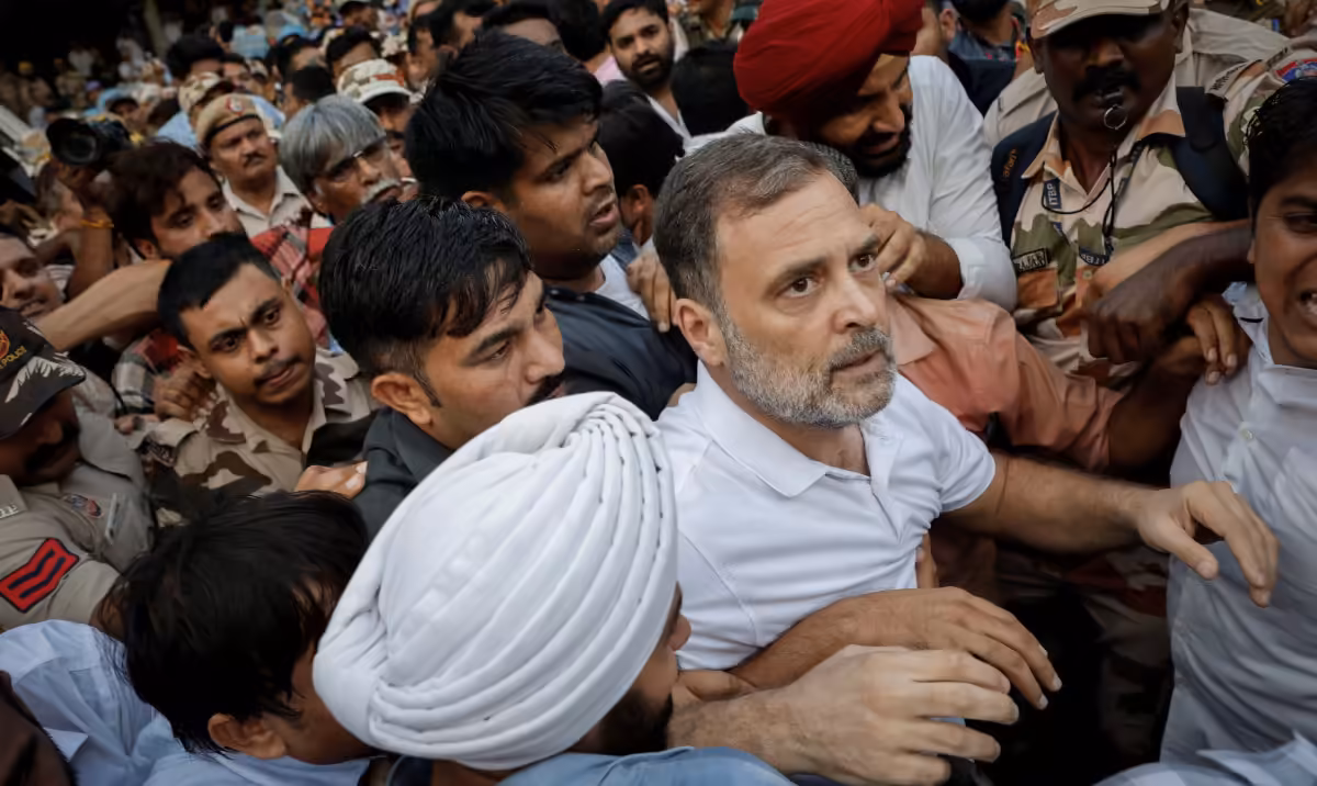 Arab News | Indian opposition leader Rahul Gandhi detained during protest against election chief