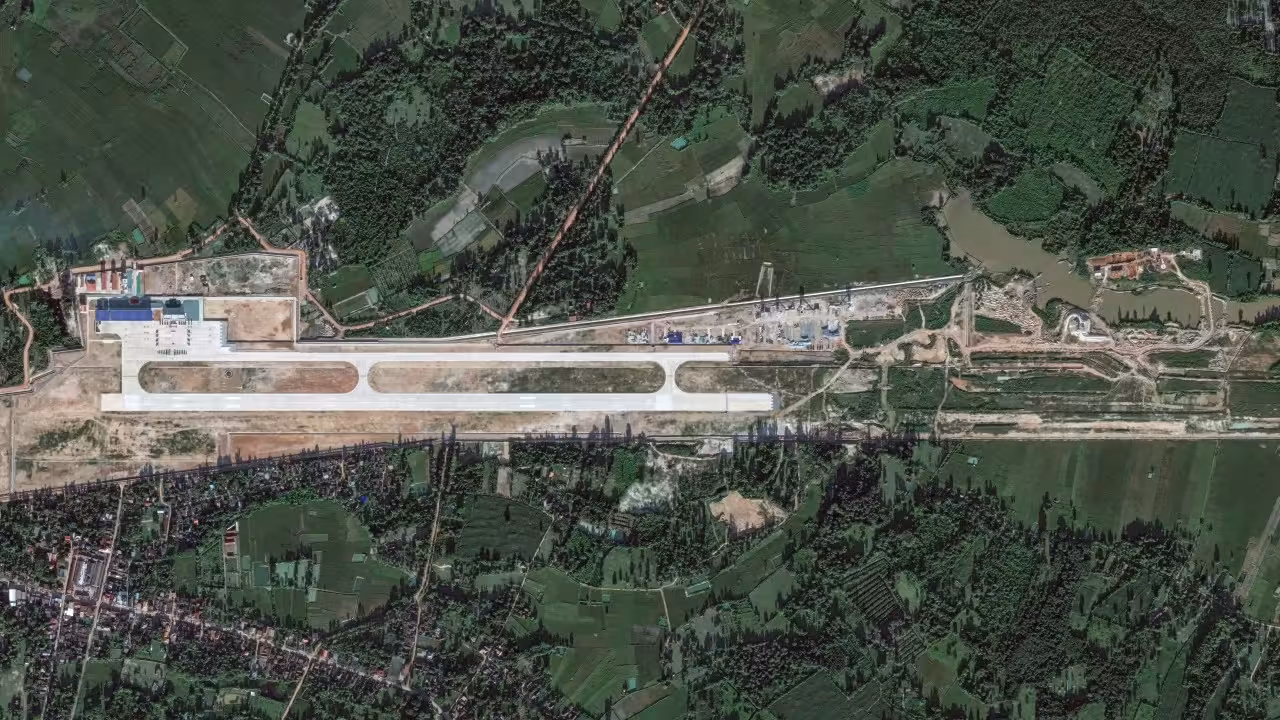 Are Chinese military aircraft already using a new joint air facility in Laos?