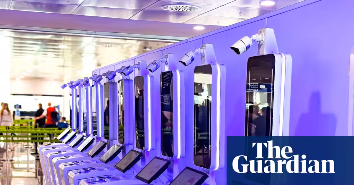 Britons travelling to EU countries told not to apply for delayed Etias visa waiver | European Union