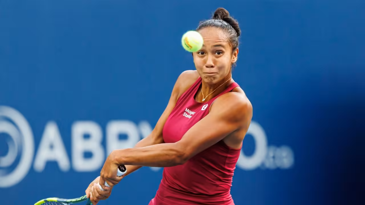 Canada's Leylah Fernandez falls early at China Open