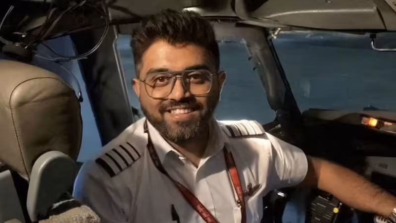 Captain Smit Machchhar: The ‘jovial’ pilot and father who thwarted the Flydubai attacker