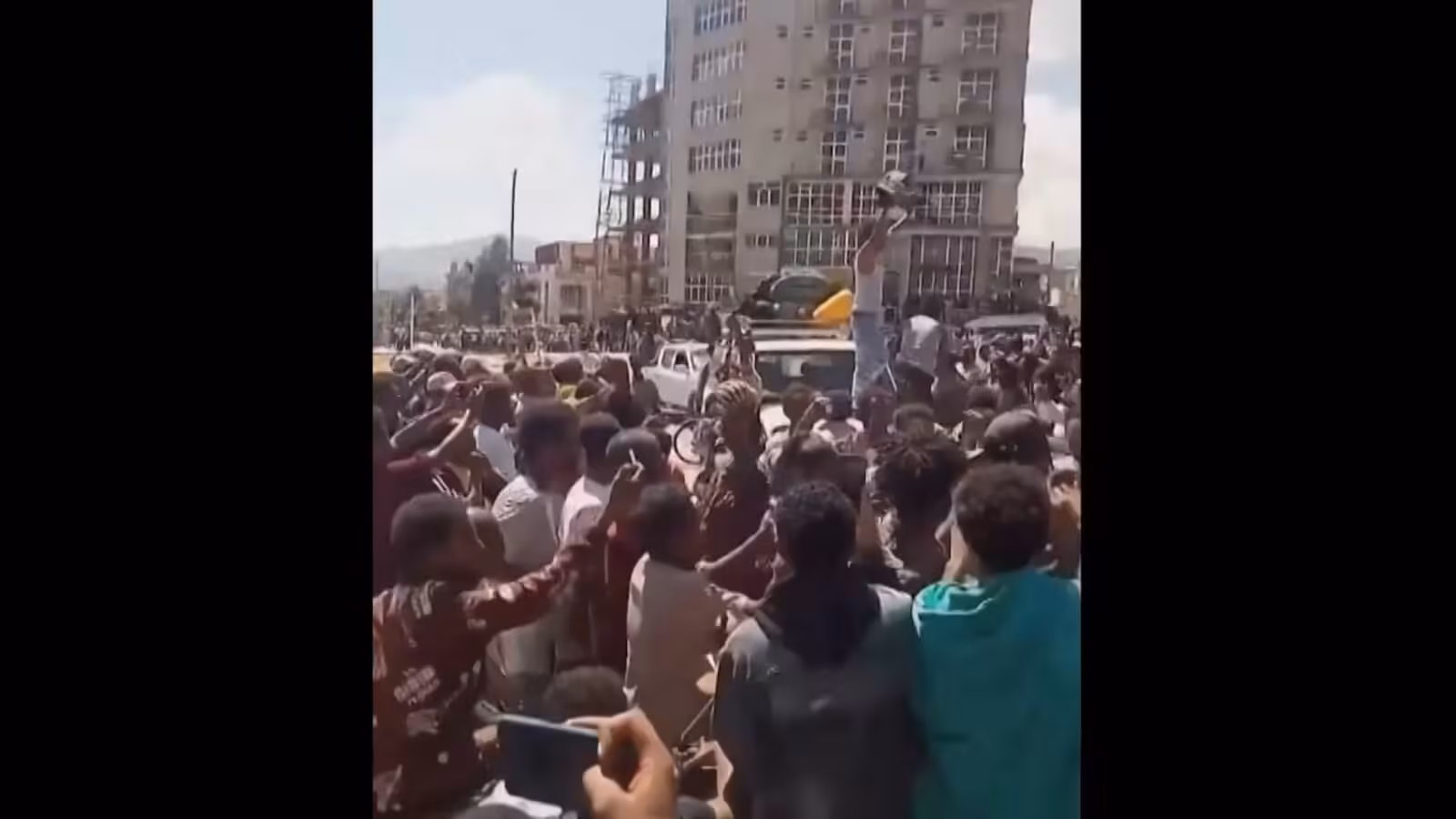 Celebrations in Ethiopian city after reported Eritrean ‘incursion’ | Police