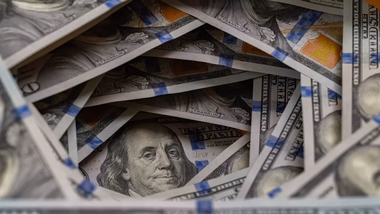 China cuts US Treasury holdings, iPhone Duo pre-orders: 5 weekend reads you missed