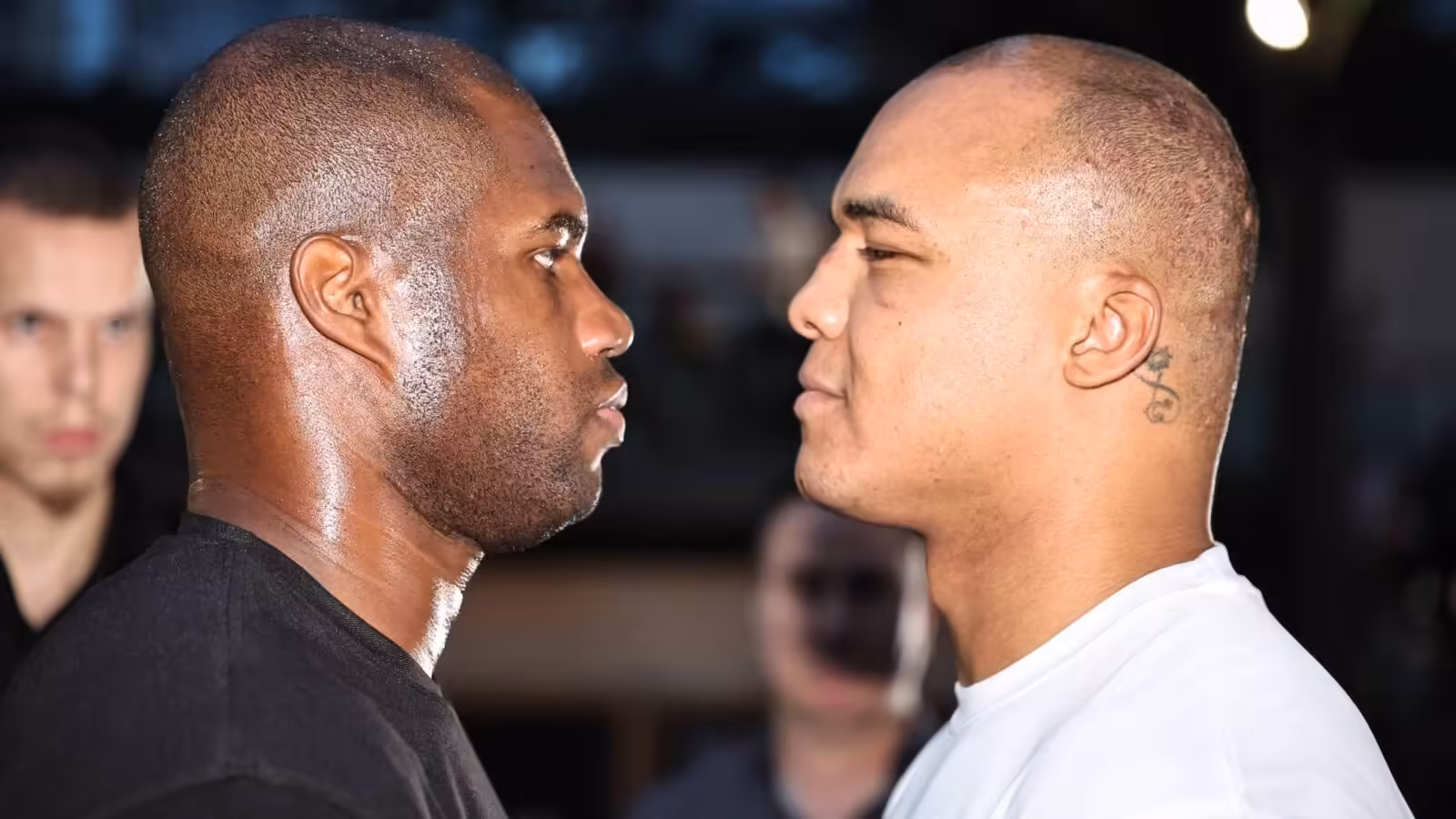 DAZN News Daily Round-Up: Dubois and Wardley face off, Major world champion loses belt outside the ring, and Hrgovic coach makes big prediction