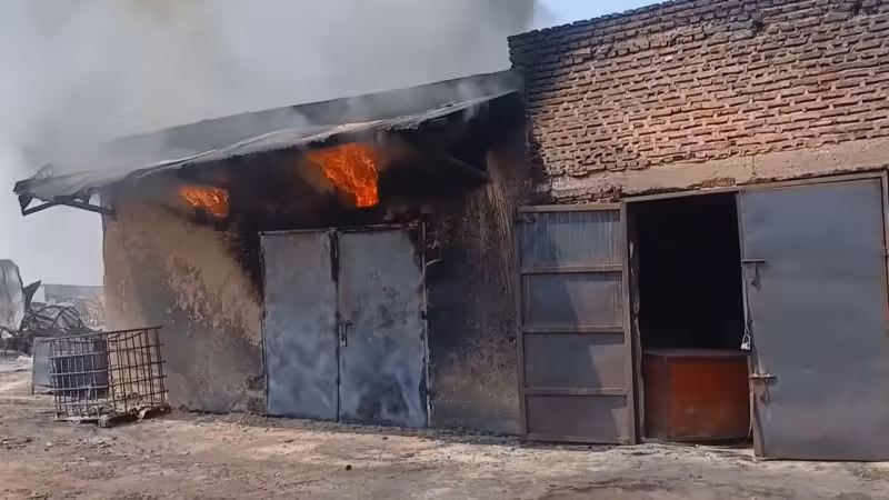 Drone strike on a market in disputed African region of Abyei kills at least 153