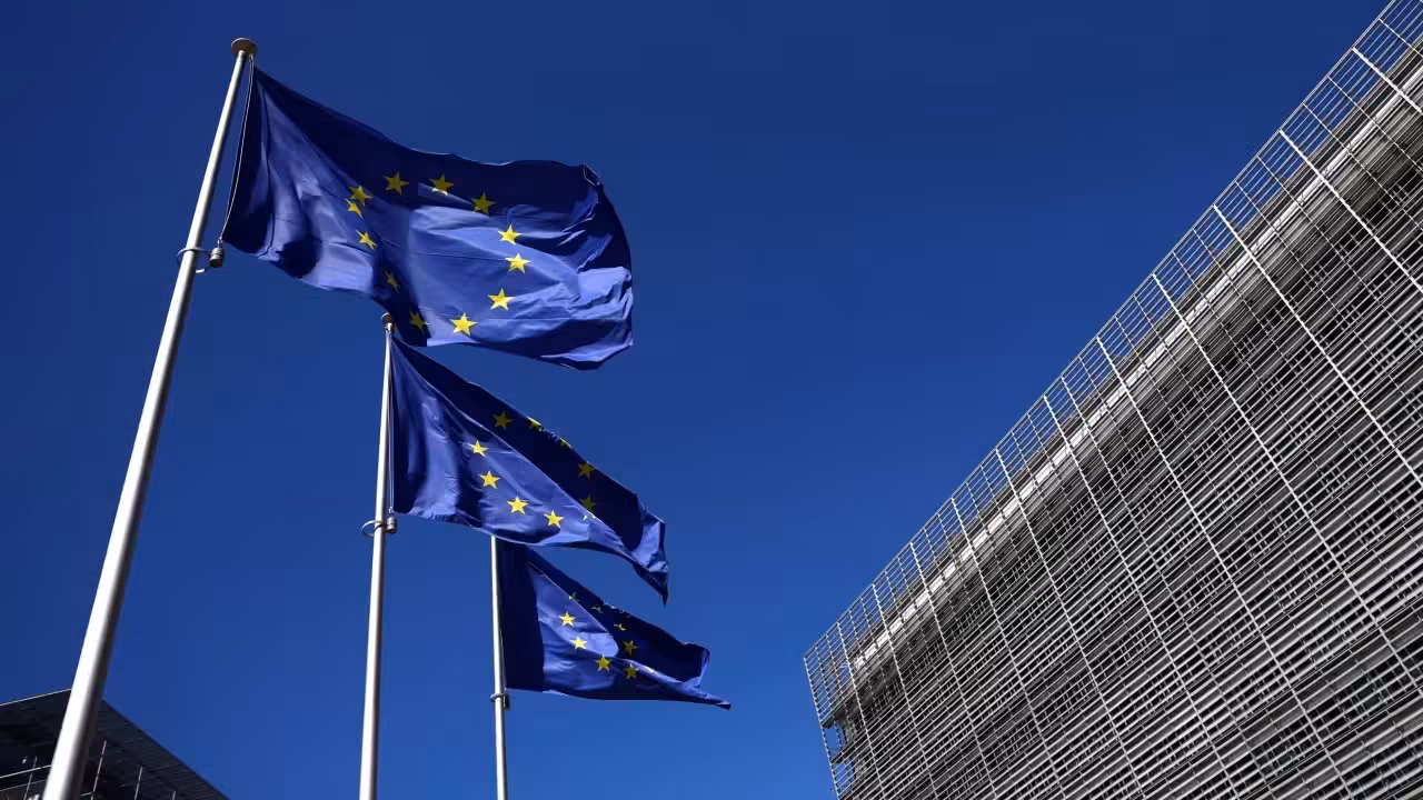 EU removes Panama from tax haven blacklist