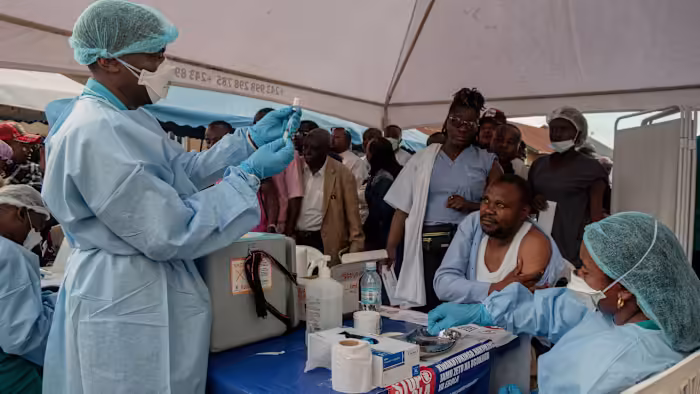 Ebola spreads to west Africa