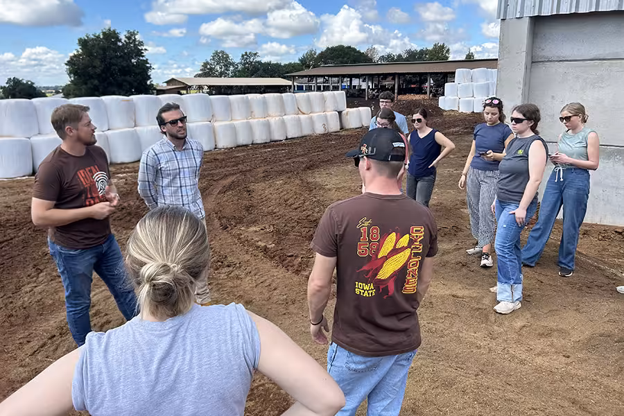 Expanding Iowa State students' poultry knowledge