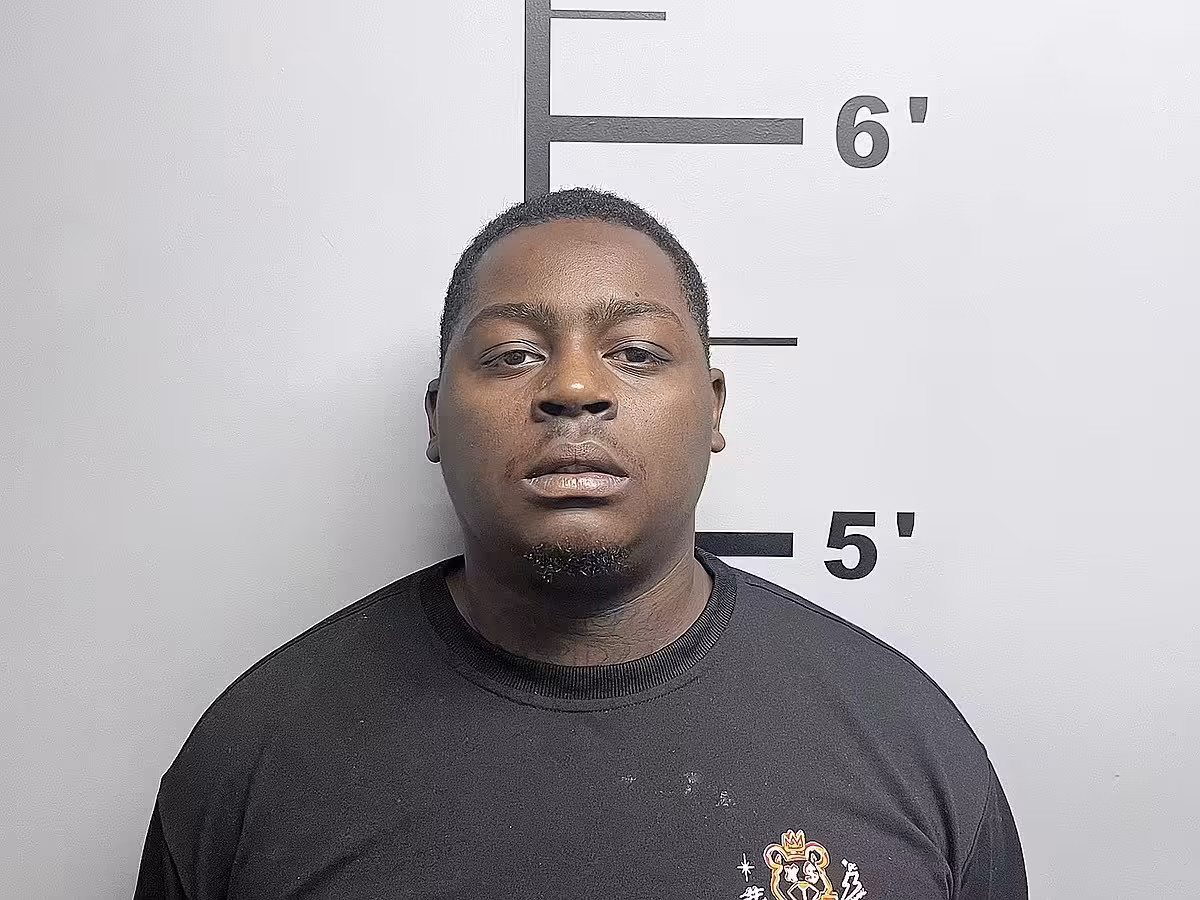 Fayetteville man gets 10 years of probation for role in robbery