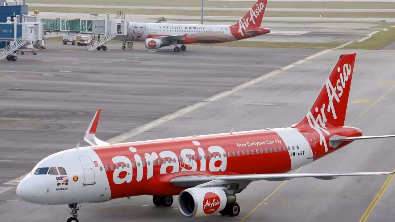 From cabin crew to cockpit: Malaysian woman’s AirAsia pilot dreams take off
