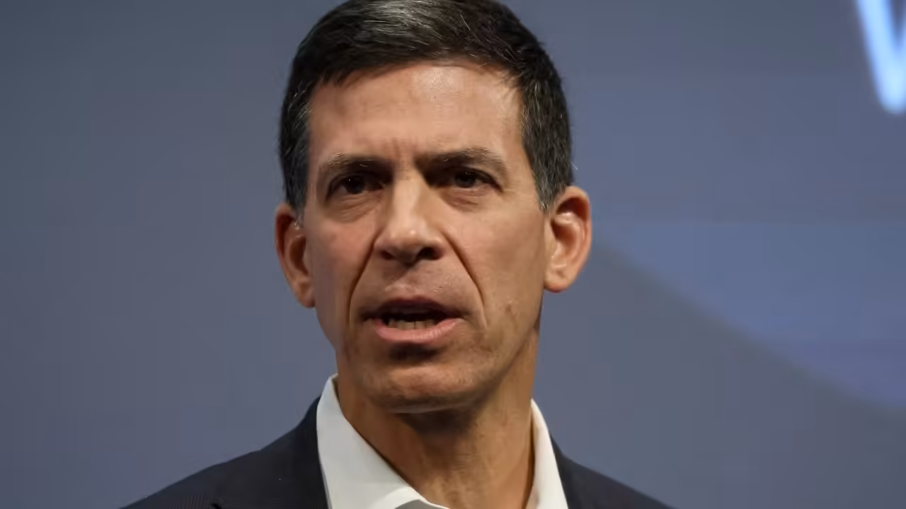 Goldman Sachs president urges market reforms to boost Shanghai’s financial hub role