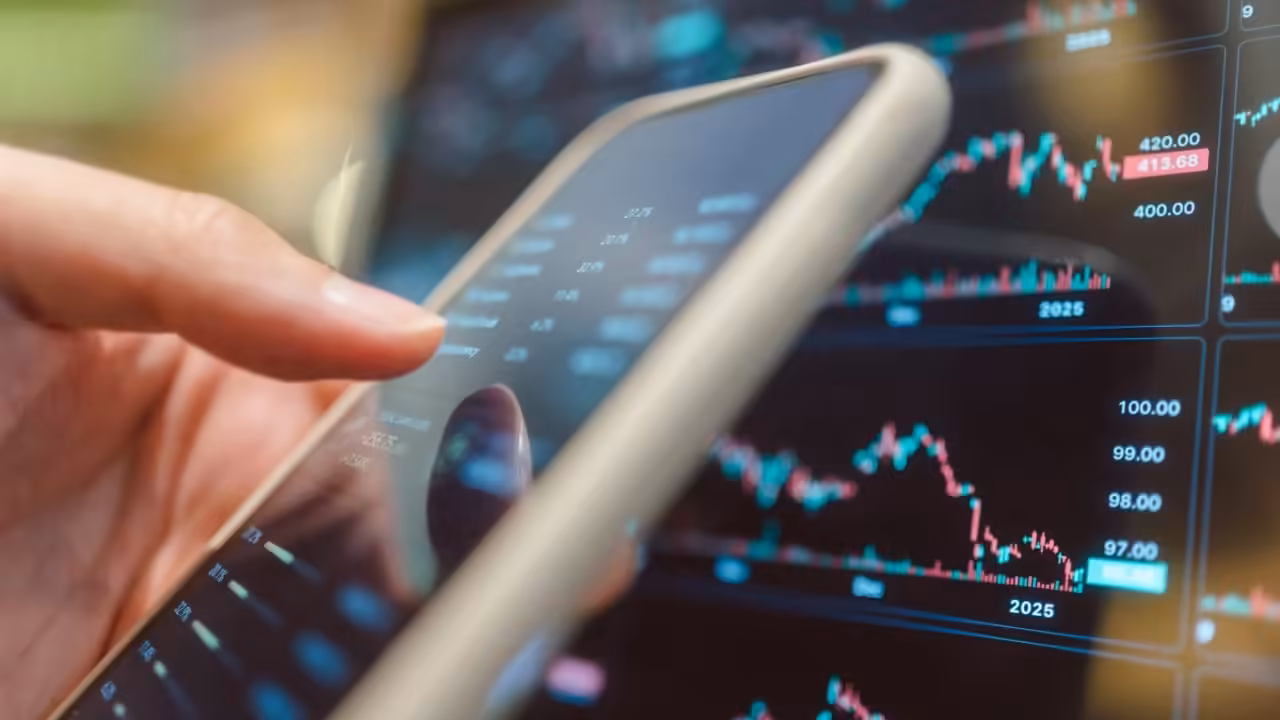Hong Kong woman loses HK$21.5 million in cryptocurrency scam