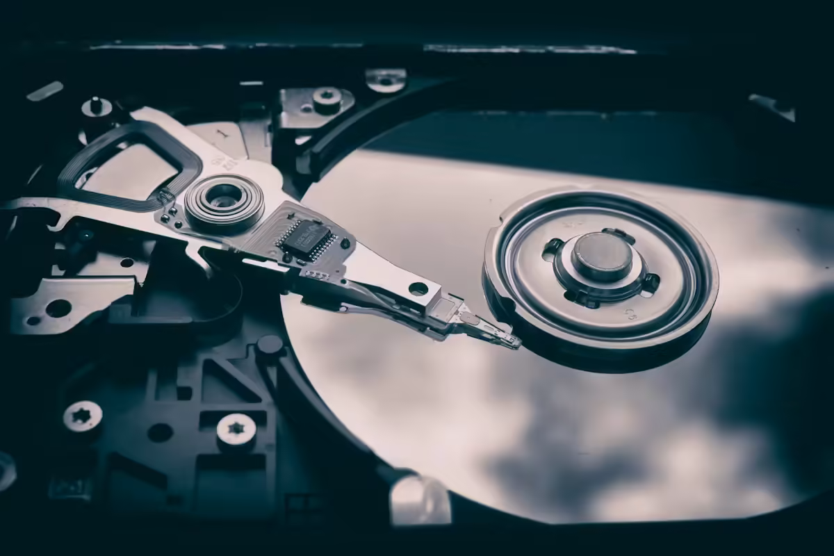How Did Seagate (STX) Triple Selling a Technology Everyone Buried?