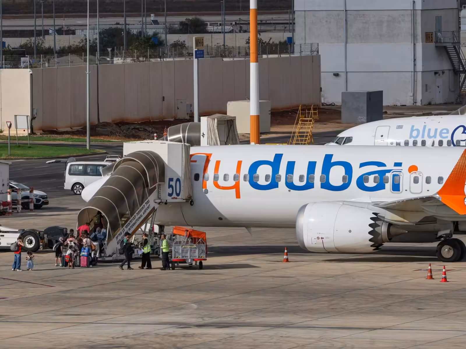 How was Flydubai co-pilot cleared despite being deemed a security risk? | Explainer News