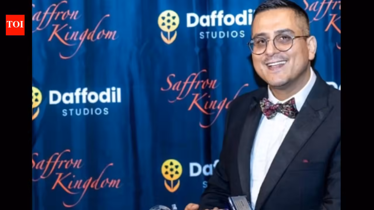 Indian filmmaker Arfat Sheikh released from ICE detention after two weeks, DHS says he overstayed his visa