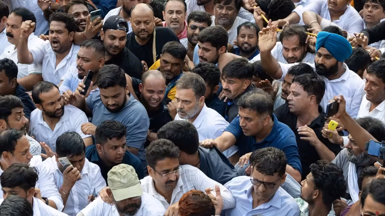 India’s opposition marches on Supreme Court as ‘cockroach’ protests gain ground