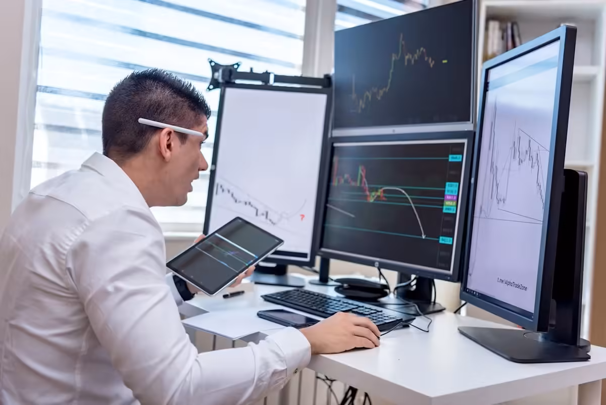 Is American Express (AXP) a Good Finance Stock to Buy For 2027?
