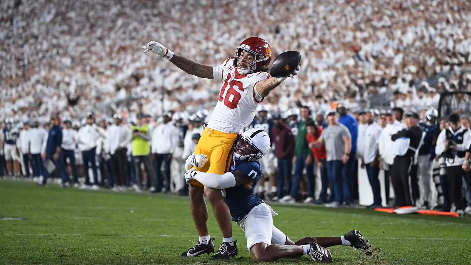 Jayden Maiava Leads No. 19 USC Football Past Penn State 31-23