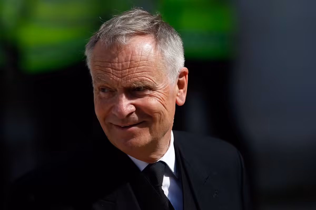 Jeffrey Archer’s death mourned in India, the country where he became an unlikely superstar