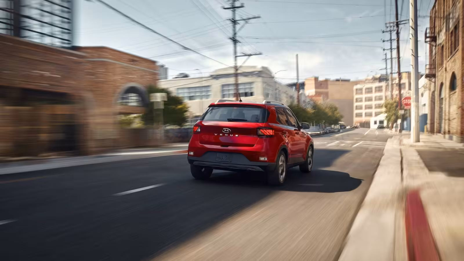 Kelley Blue Book Report: Average New-Vehicle Transaction Prices Flirt with All-Time High, Despite Trend Toward More Affordable Product