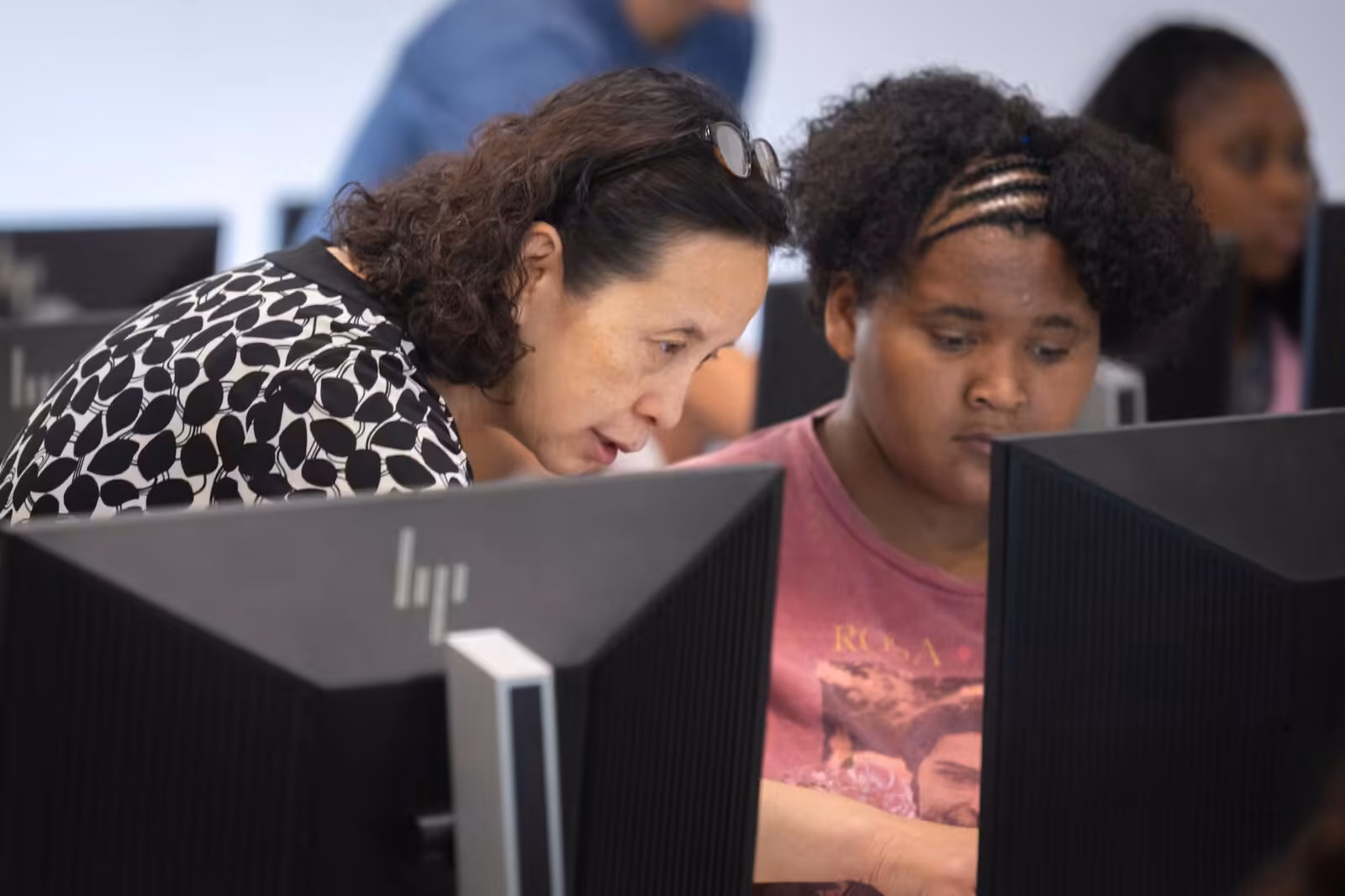 NSF-funded CROSSROADS project develops holistic model for data science education