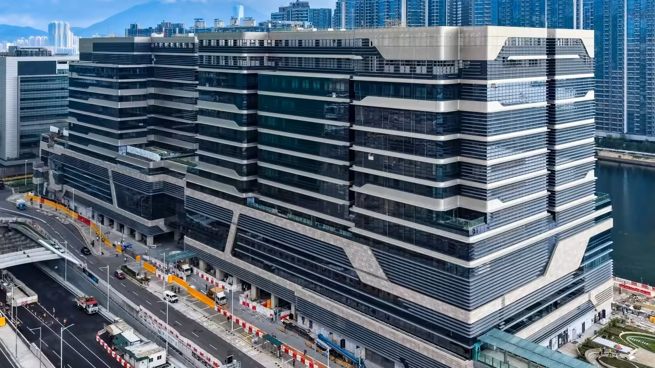 On-site staff, hotline deployed as Kai Tak Hospital starts phased operations