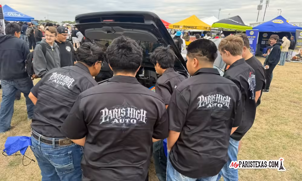 Paris high school automotive students get hands-on industry experience at NHRA Finals