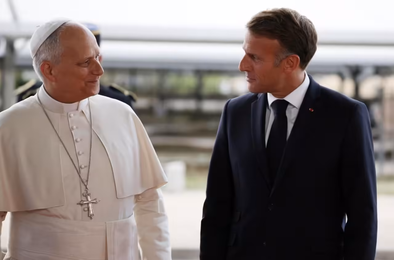 Pope Leo XIV bids farewell to France