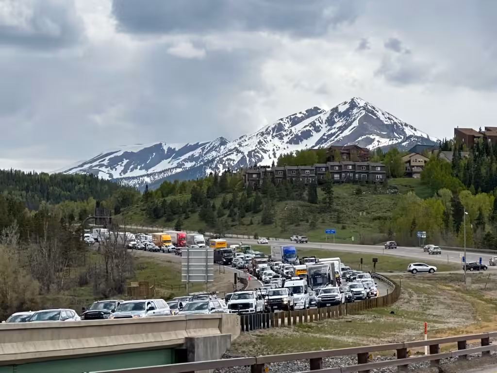 Report: I-70 congestion costs Colorado more than $2 billion annually in impacts to businesses, tourism and residents