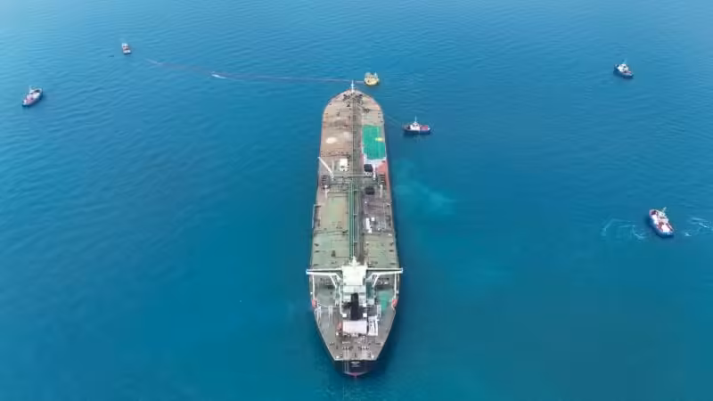 Saudi Arabia Unexpectedly Cuts Oil Prices To Asia