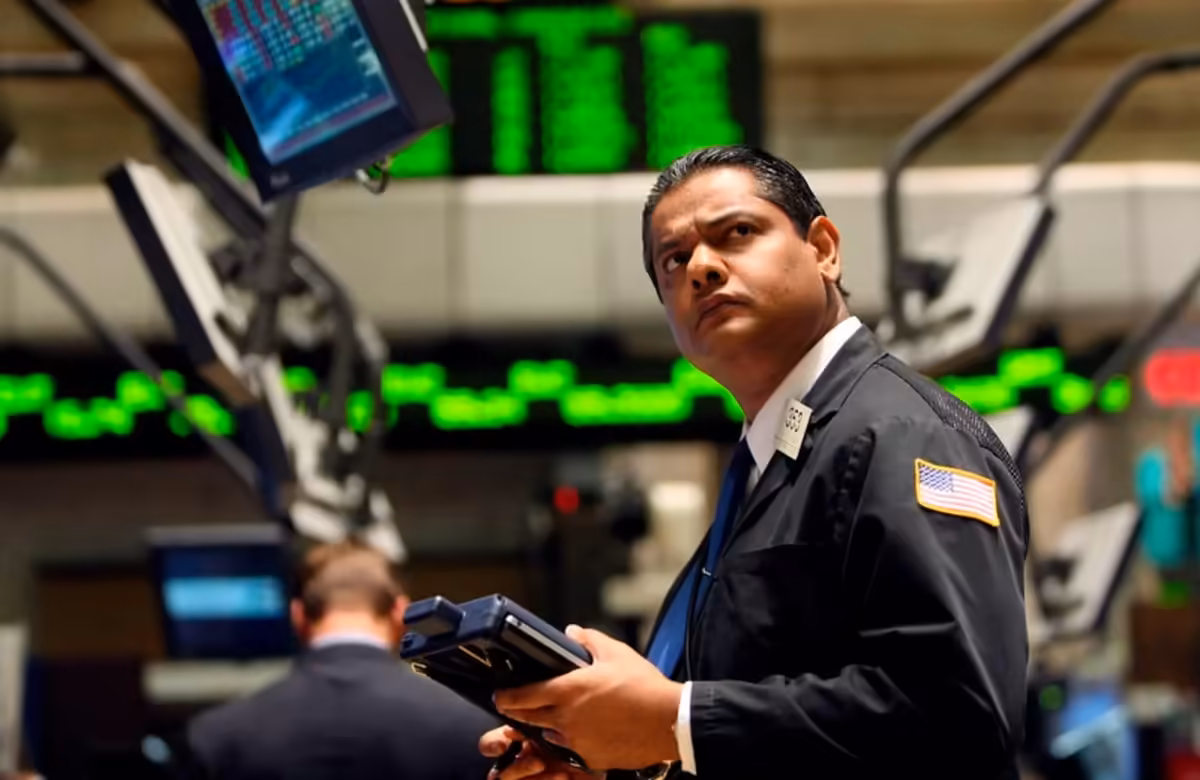 Stock Market Today, Oct. 7: Markets Edge Lower as Treasury Yields Surge