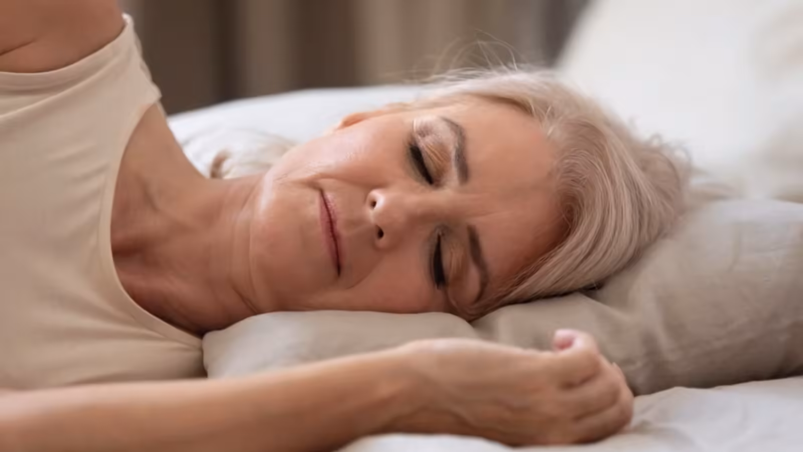 Too Little Sleep Raises Dementia Risk 18%. Too Much Raises It 28%. Scientists Say They've Found The Sweet Spot. : ScienceAlert