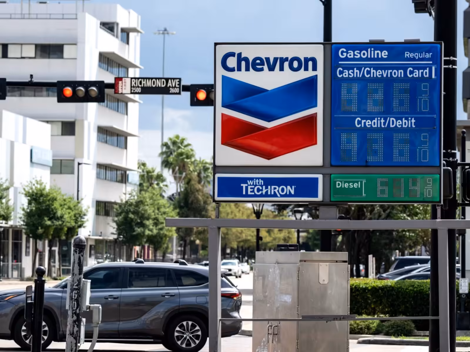 Trump blames Democrats and Ukraine for soaring US fuel prices, not Iran war | Oil and Gas News