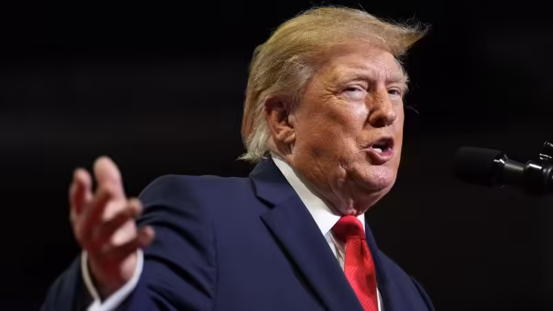 Trump holds raucous Ohio rally as he tries to shore up base voters for GOP