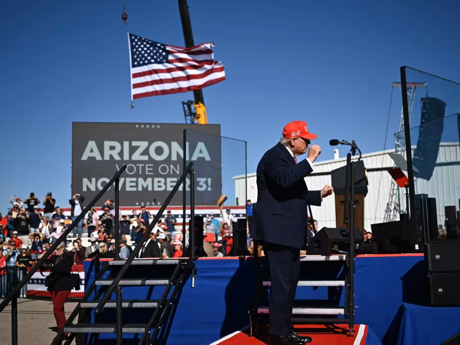 Trump suggests those who leak government information should ‘be shot’ | Donald Trump News