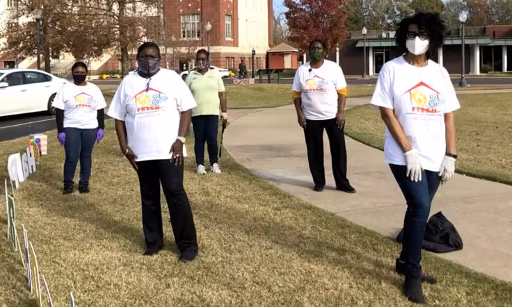 UAMS Community Health Workers Use Gardening to Help Address Food Insecurities