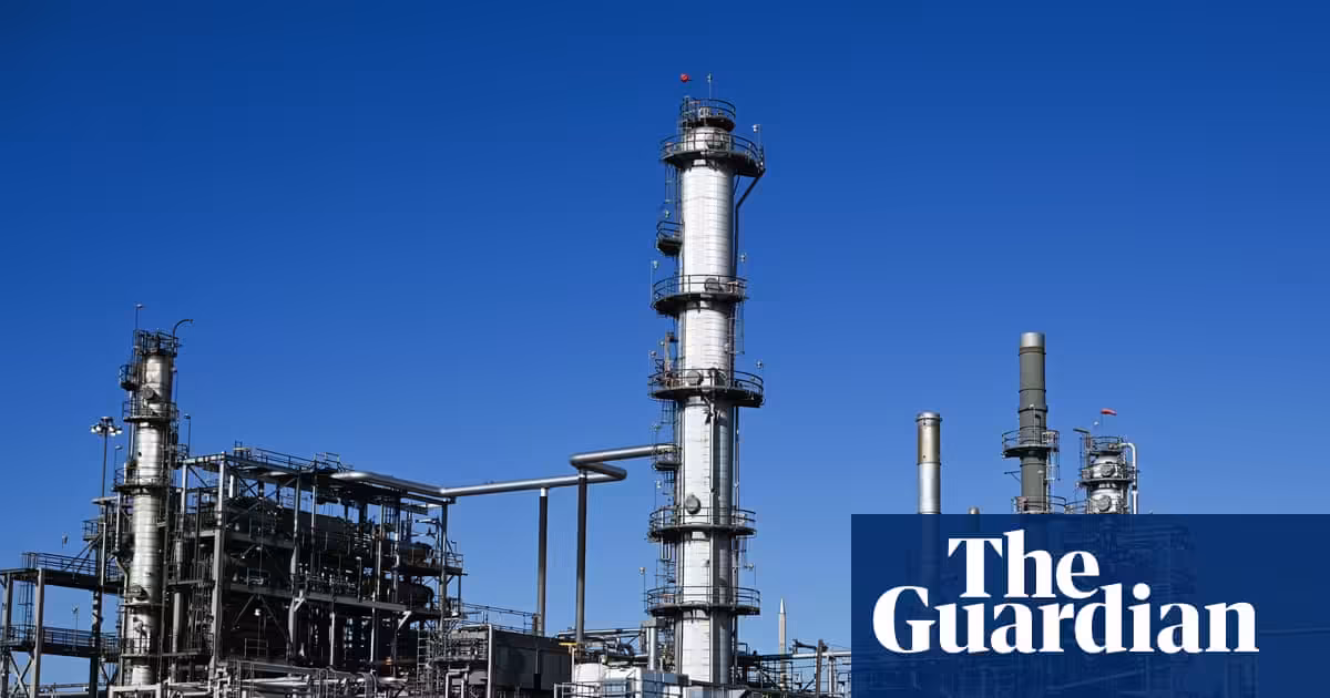 US supreme court hears big oil’s bid to block climate damage lawsuits | US supreme court
