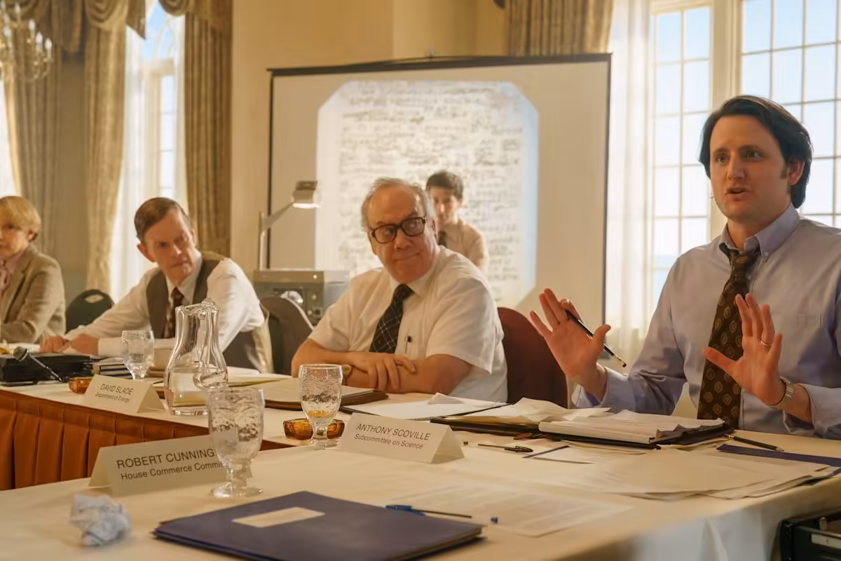 ‘A Statement’ Review: Tom McCarthy’s Talky Climate Crisis Seriocomedy Is Light Entertainment That Hardly Rakes the Muck